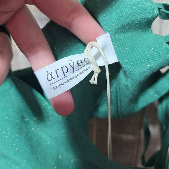 Arpyes Starry Night Green Shimmer Crop Bralette Top NWT - Picture 4 of 5
